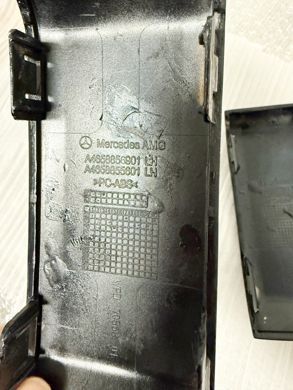 OEM $995 Mercedes 2025 2026 G63 AMG Rear Bumper Carbon Fiber Lip 4658856901 7001