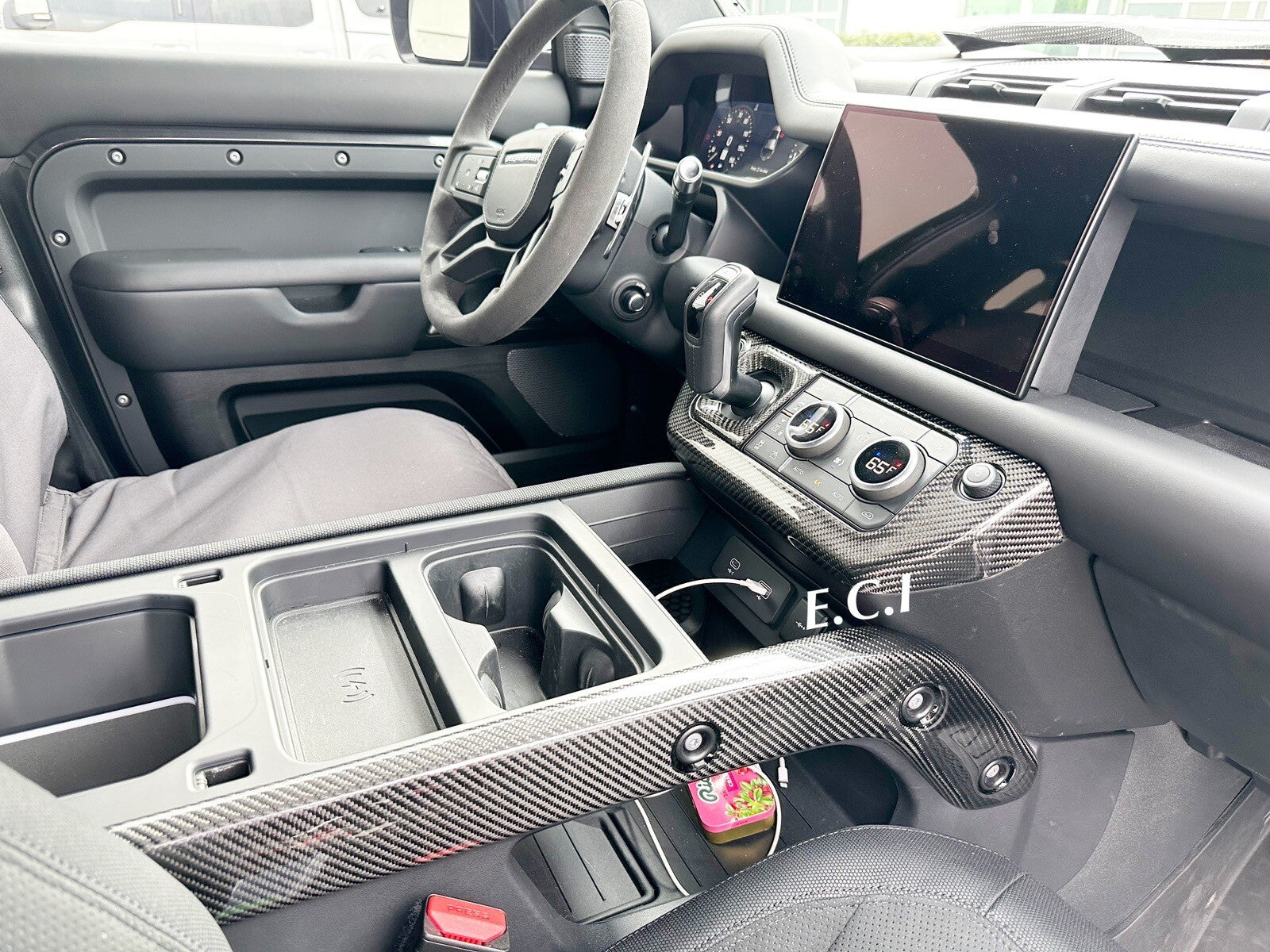Land Rover Defender L663 90 110 V8 REAL Carbon Fiber Interior Dash Console Set
