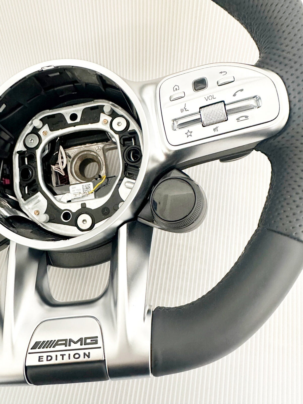 OEM 19~24 MERCEDES AMG G63 C63 E63 GT S63 CLS63 GLE LEATHER DIALS STEERING WHEEL