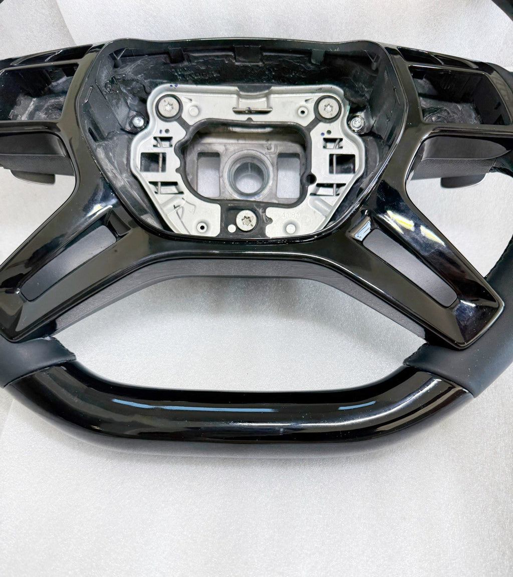 OEM MERCEDES AMG 13~18 G63 ML63 GL63 G550 G65 PIANO BLACK NEW STEERING WHEEL