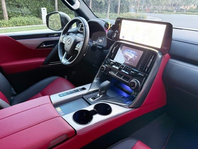 2025 Lexus LX 700H F-SPORT