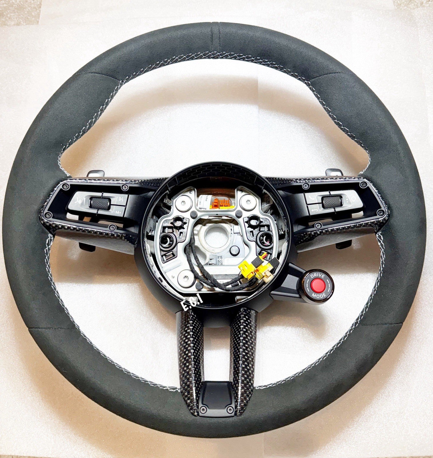 OEM PORSCHE 992 CARRERA MACAN GTS ALCANTARA STEERING WHEEL CARBON FIBER WHITE