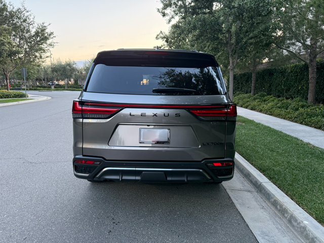 2025 Lexus LX 700H F-SPORT