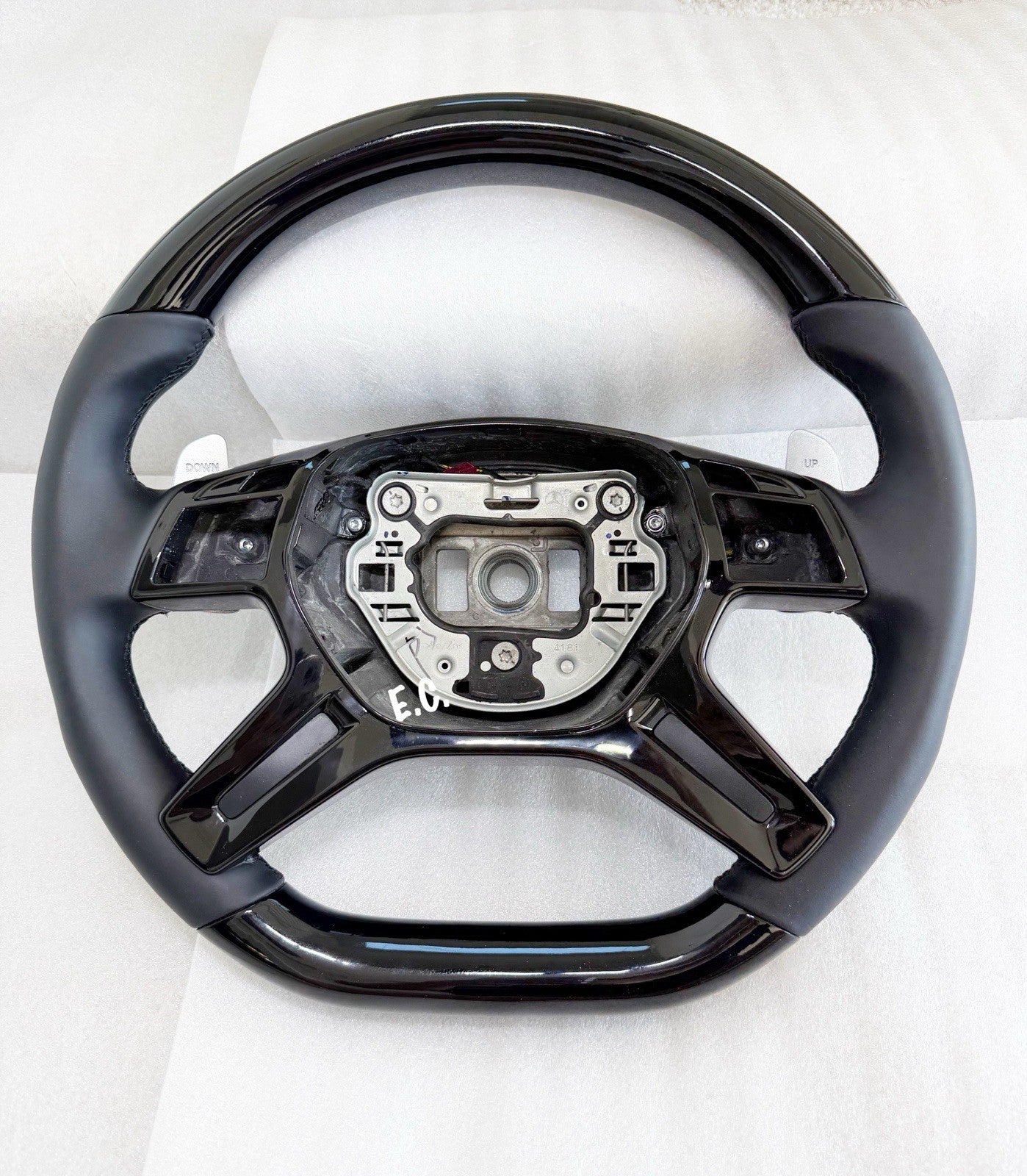 OEM MERCEDES AMG 13~18 G63 ML63 GL63 G550 G65 PIANO BLACK NEW STEERING WHEEL
