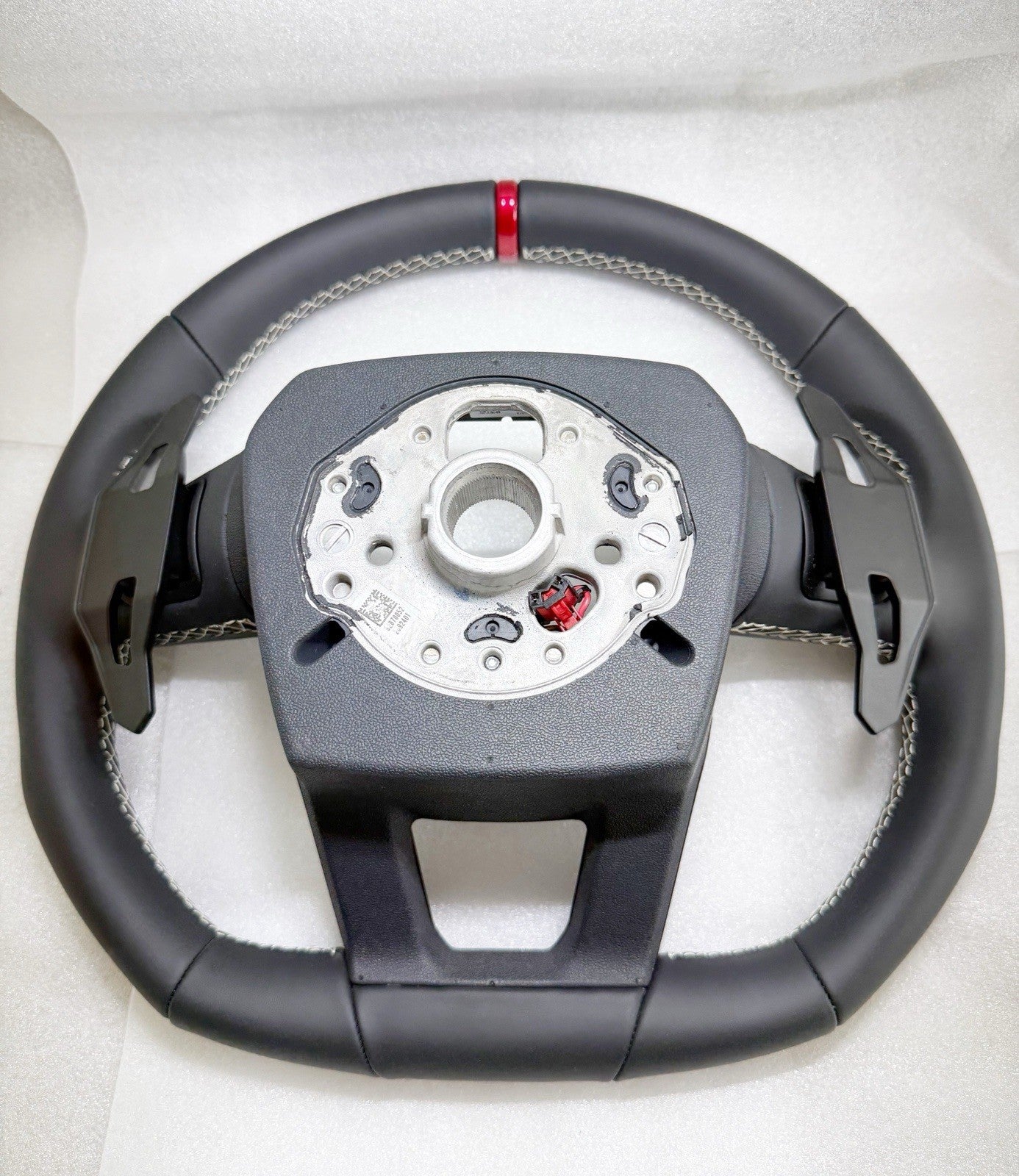 OEM LAMBORGHINI URUS S SE BANG FULL LEATHER WHITE STITCH STEERING WHEEL HEATED
