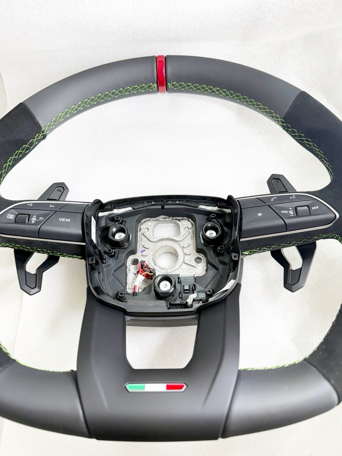 GENUINE LAMBORGHINI URUS S SE PERFORMANTE ALCANTARA STEERING WHEEL GREEN HEATED