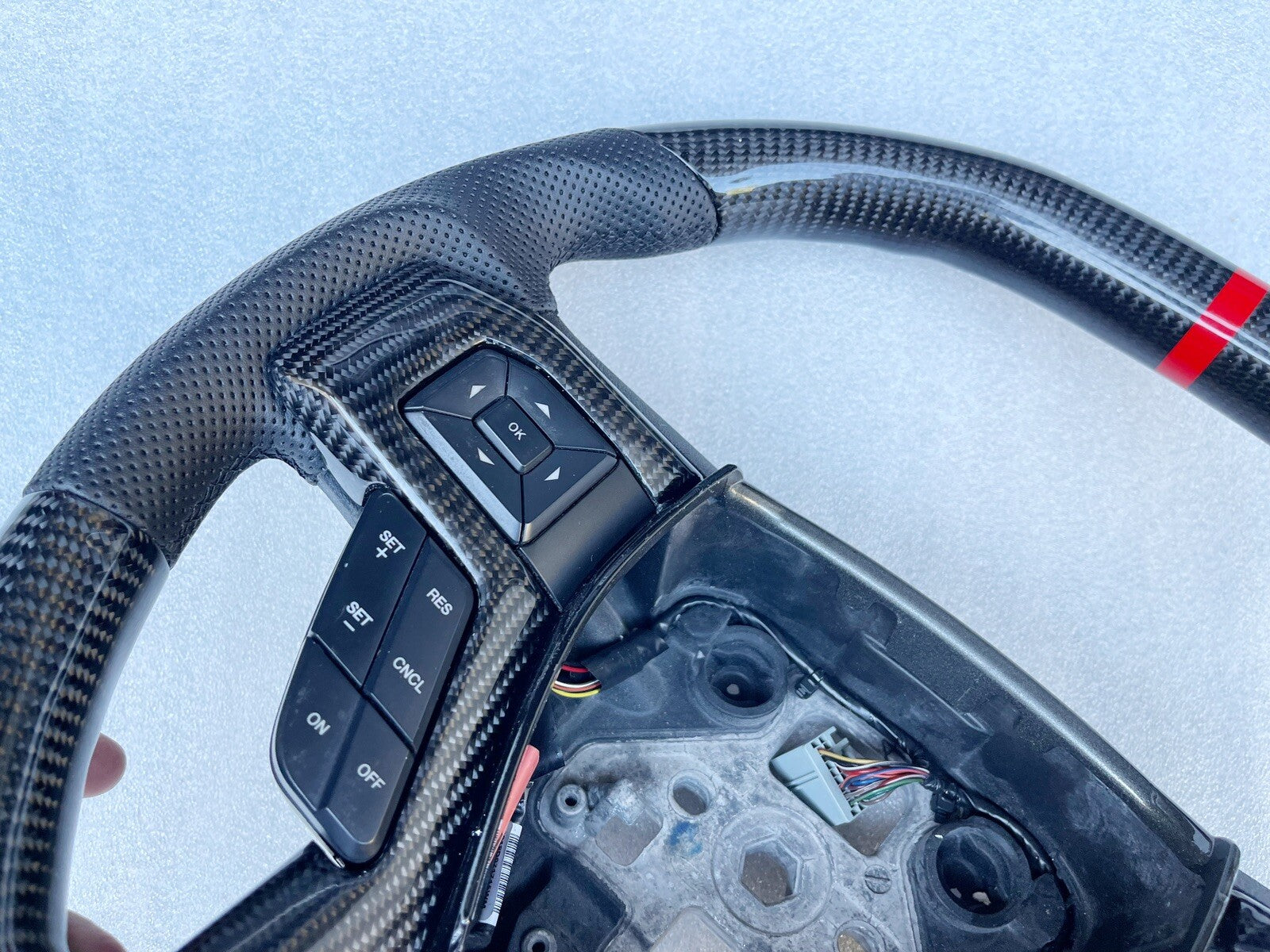 GENUINE FORD SHELBY F150 RAPTOR CARBON FIBER STEERING WHEEL BLACK STITCHING