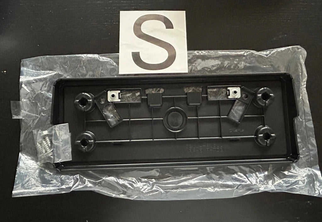OEM NEW FRONT LICENSE PLATE BRACKET 2025 2024 LEXUS GX550 PART #52114-60590