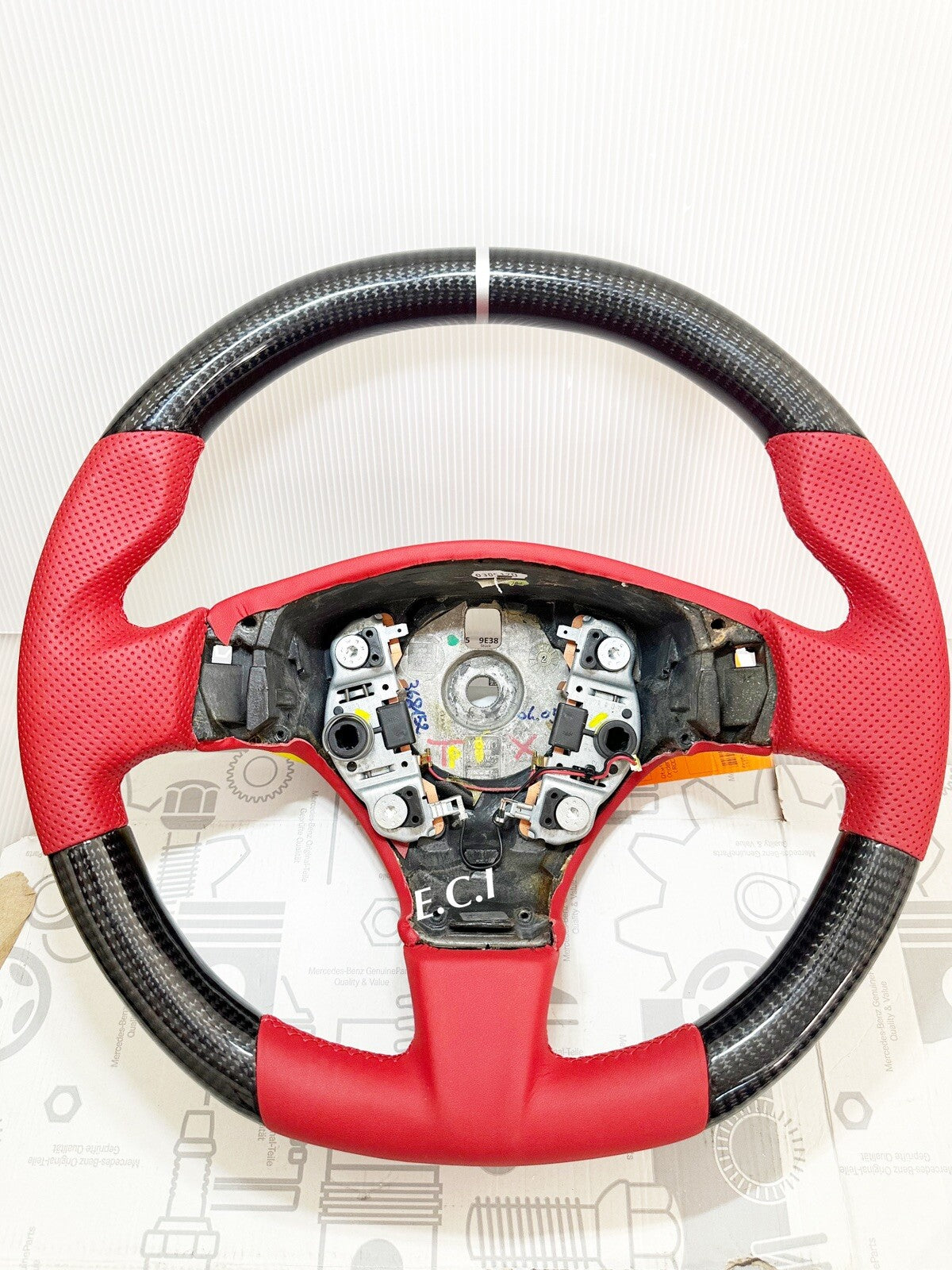 OEM GENUINE RED MASERATI GRANTURISMO MC QUATTROPORTE CARBON FIBER STEERING WHEEL