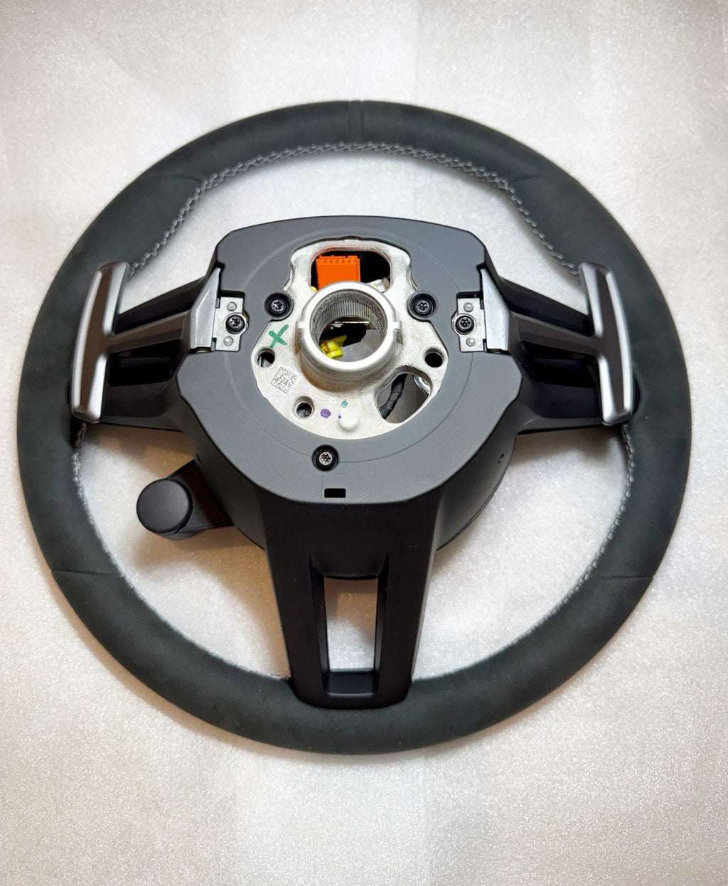 OEM PORSCHE 992 CARRERA MACAN GTS ALCANTARA STEERING WHEEL CARBON FIBER WHITE
