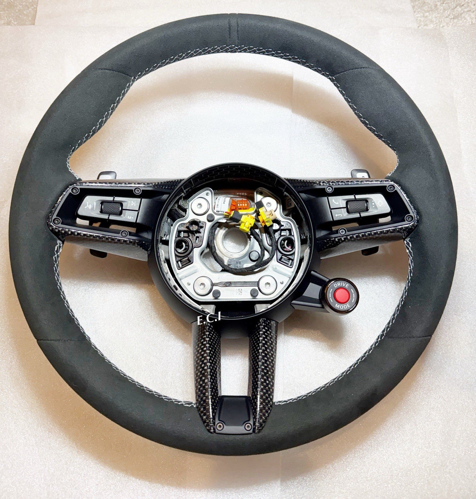 OEM PORSCHE 992 CARRERA MACAN GTS ALCANTARA STEERING WHEEL CARBON FIBER WHITE