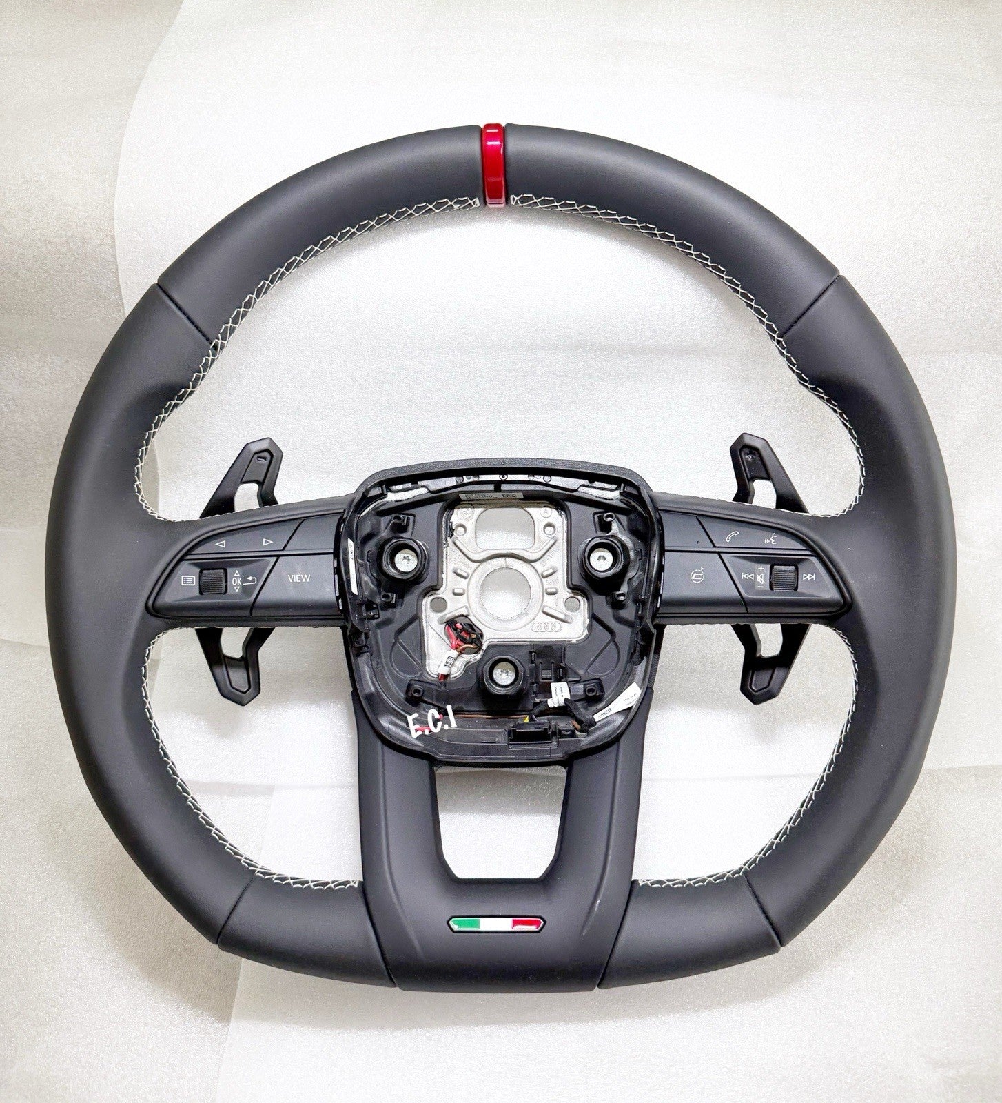 OEM LAMBORGHINI URUS S SE BANG FULL LEATHER WHITE STITCH STEERING WHEEL HEATED