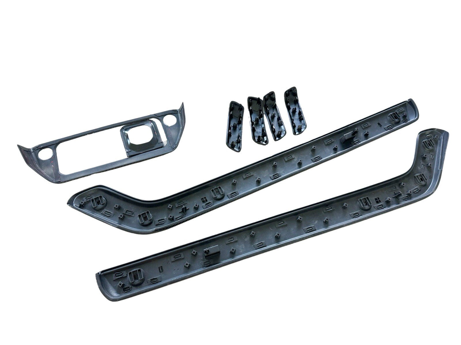 Land Rover Defender L663 90 110 V8 REAL Carbon Fiber Interior Dash Console Set