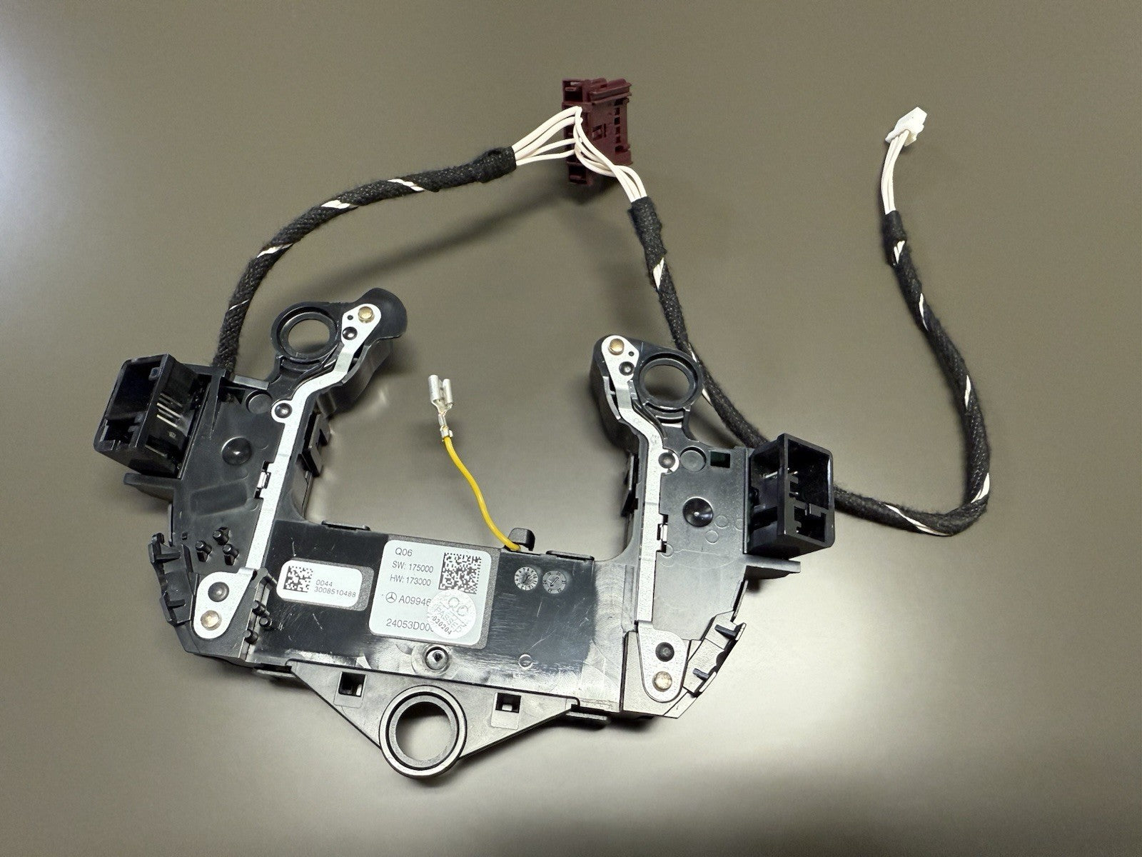 OEM MERCEDES GT63 G63 S63 E63 C63 GLE63 STEERING WHEEL CONTACT PLATE MODULE