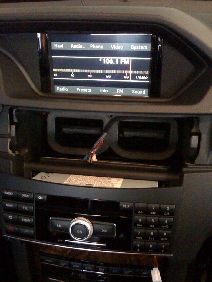 10~11 GENUINE OEM Mercedes A212 E350 E550 E63 Navigation Comand 6CD DVD
