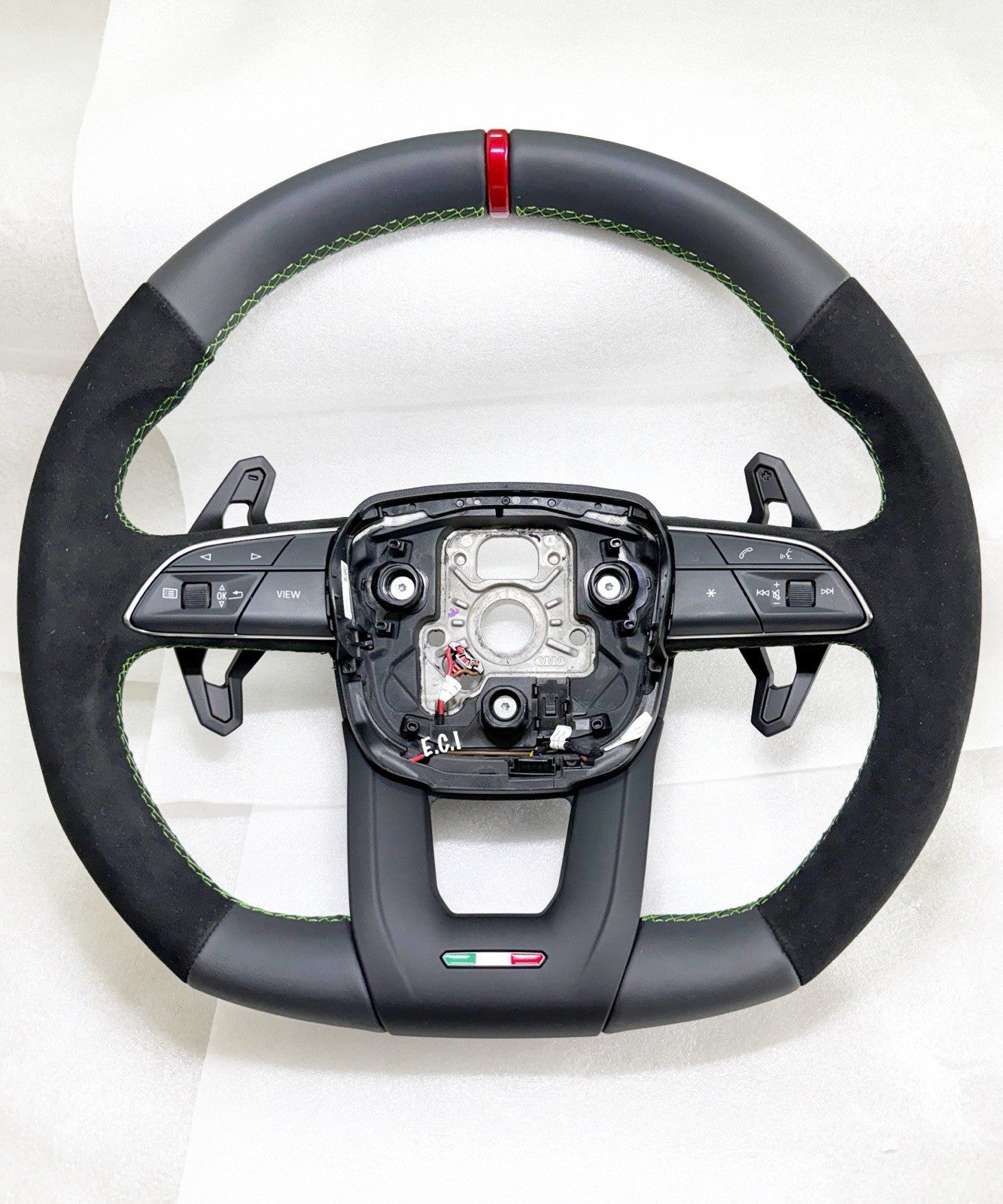 GENUINE LAMBORGHINI URUS S SE PERFORMANTE ALCANTARA STEERING WHEEL GREEN HEATED