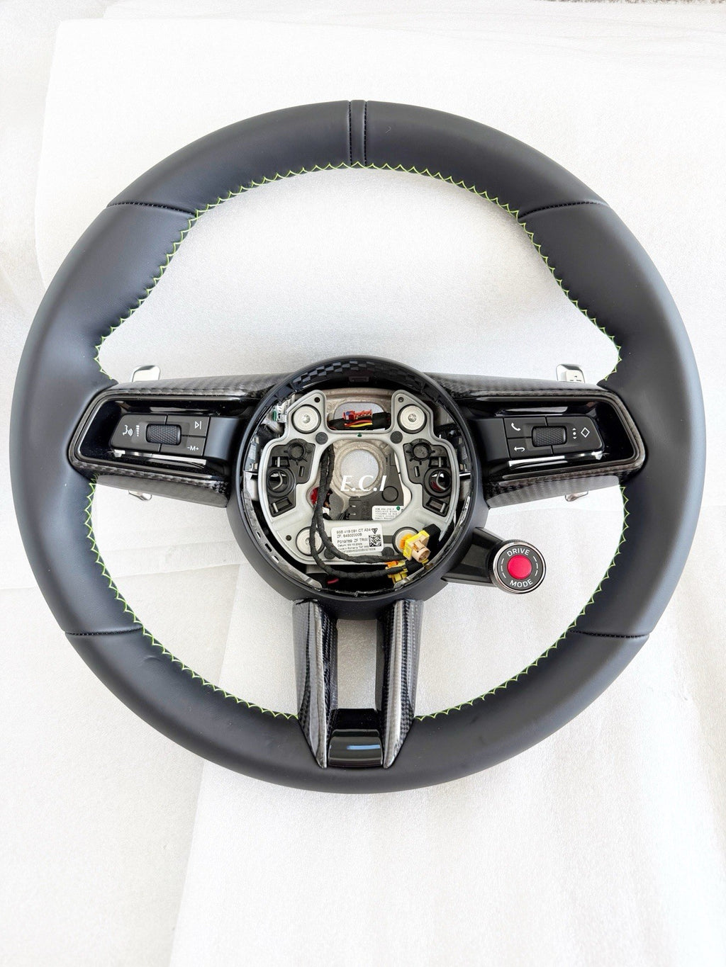 OEM PORSCHE 992 CARRERA MACAN GTS STEERING WHEEL CARBON FIBER LEATHER W GREEN