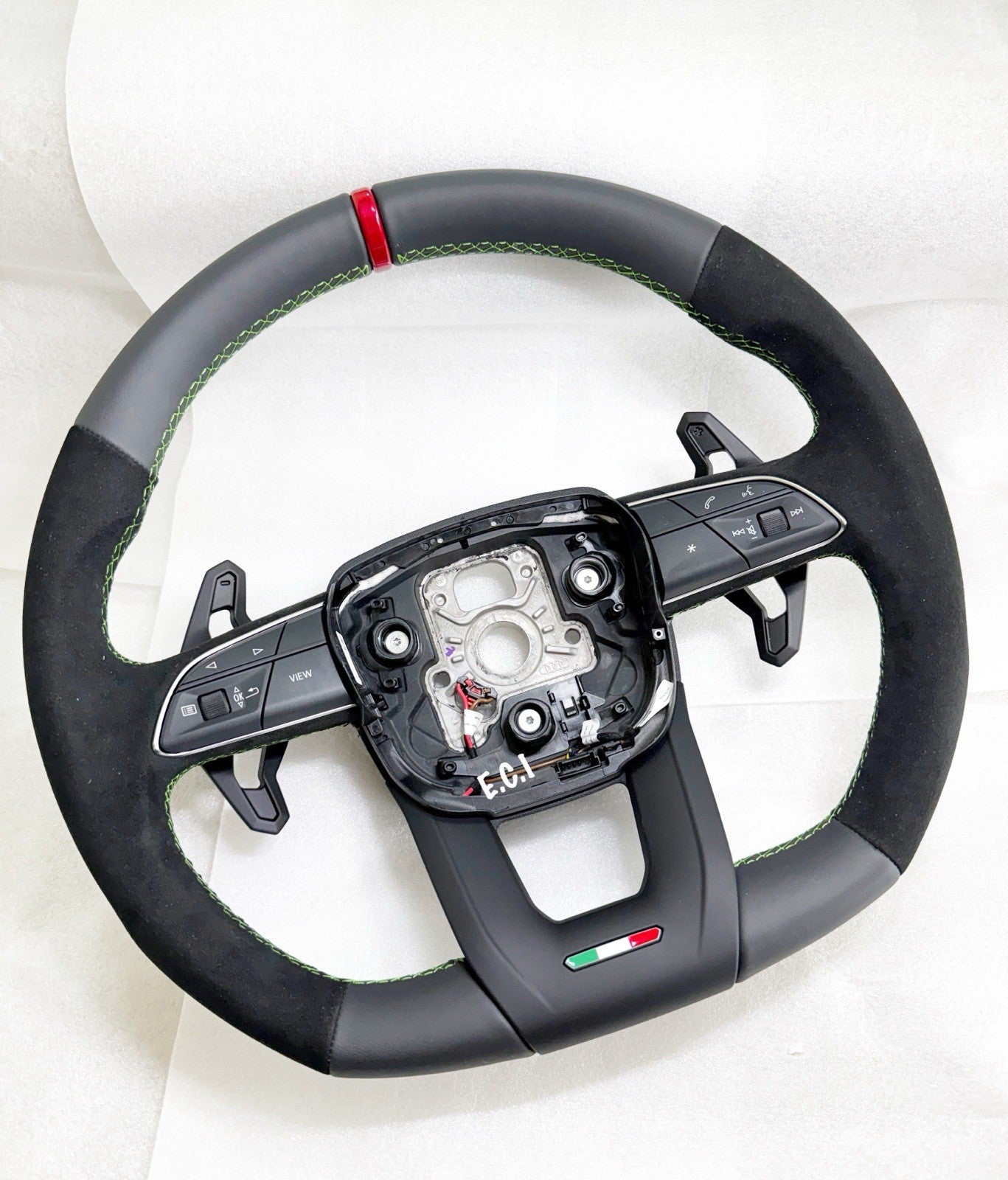 GENUINE LAMBORGHINI URUS S SE PERFORMANTE ALCANTARA STEERING WHEEL GREEN HEATED