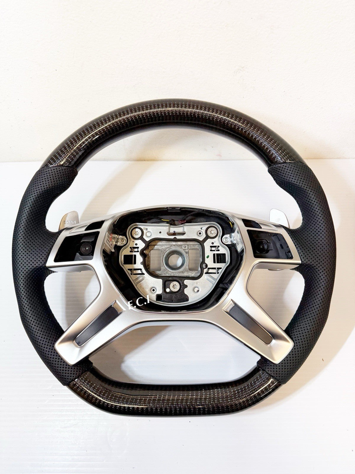 OEM MERCEDES AMG 13~18 G65 G63 ML63 GL63 G550 BLACK CARBON FIBER STEERING WHEEL