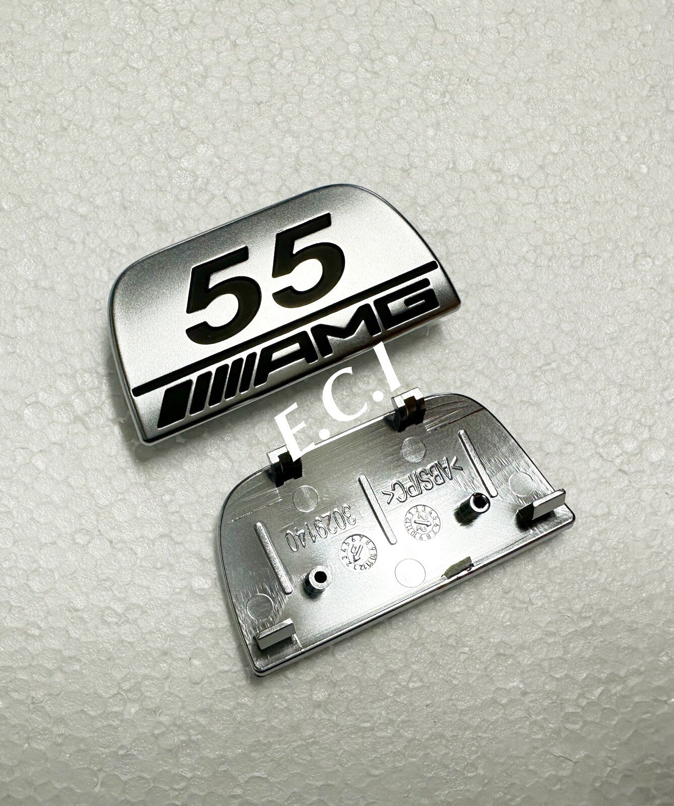 OEM MERCEDES EDITION 19+ AMG STEERING WHEEL BOTTOM TRIM EMBLEM BADGE G GLE CLS S