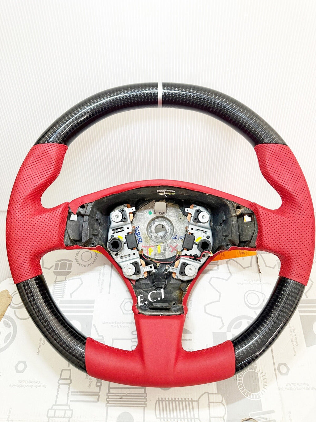OEM GENUINE RED MASERATI GRANTURISMO MC QUATTROPORTE CARBON FIBER STEERING WHEEL